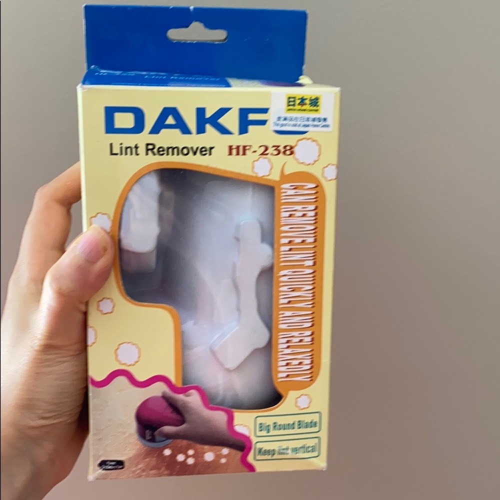 Lint shaver for clothes